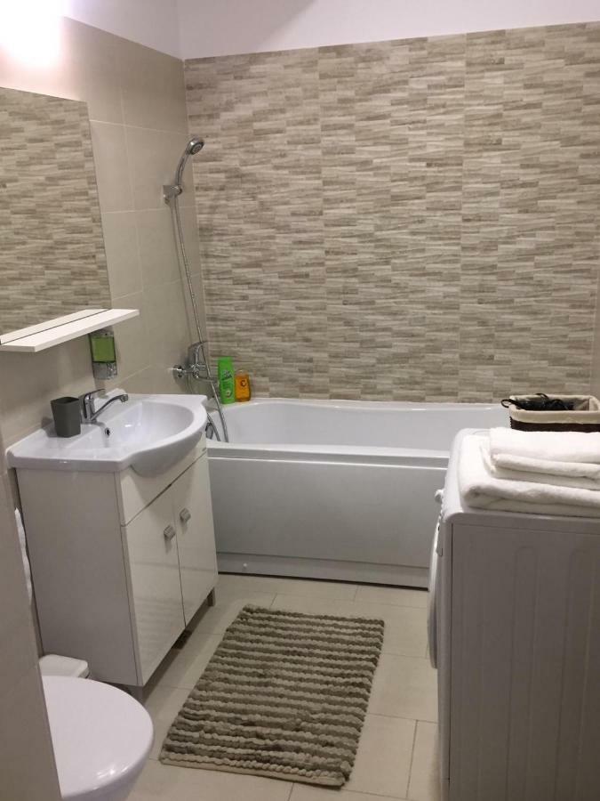Simona Apartament Palas Mall 1 Iasi Exteriör bild